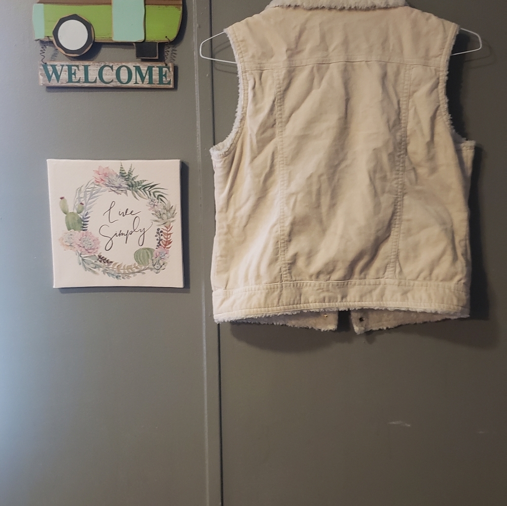 Limited too girls vest | size 12 - Picture 3 of 5